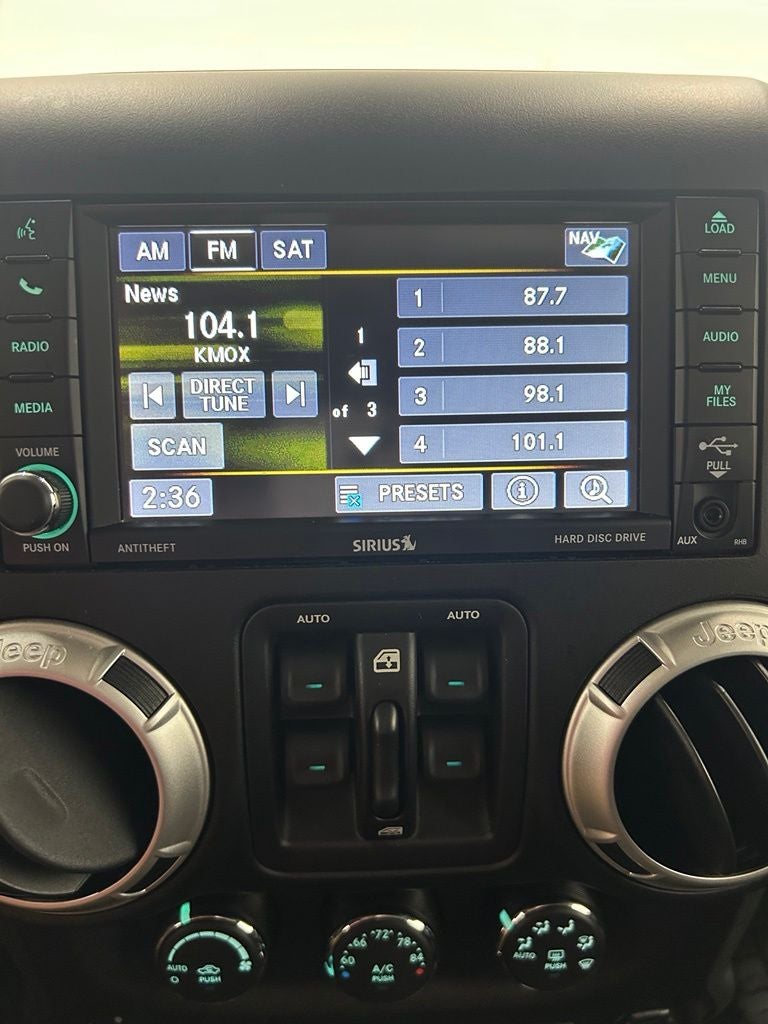 2017 Jeep Wrangler Unlimited Chief Edition