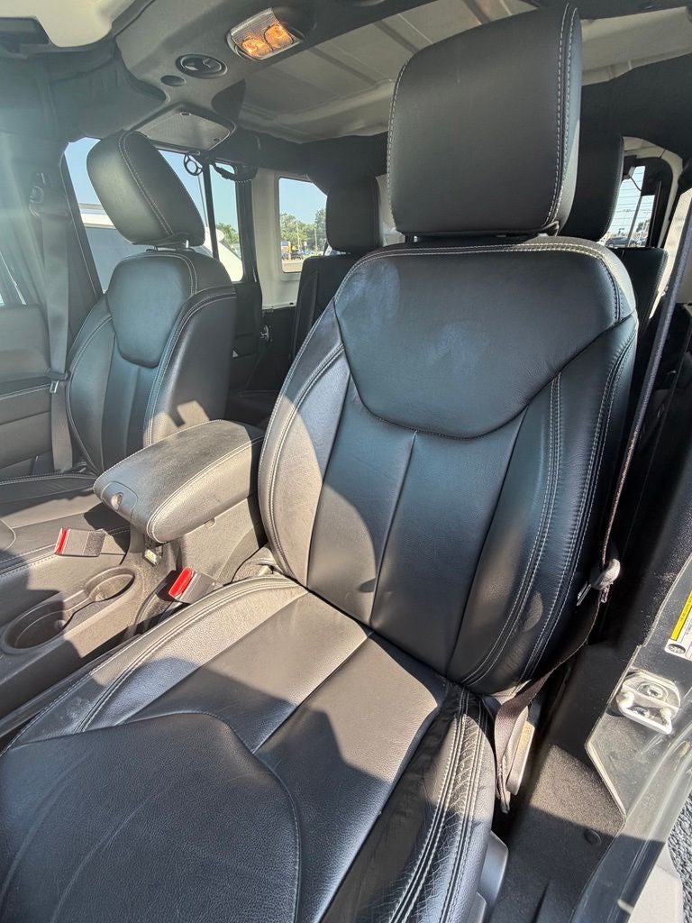 2017 Jeep Wrangler Unlimited Chief Edition