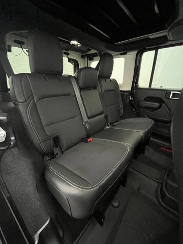 2023 Jeep Wrangler 4-Door Freedom 4x4