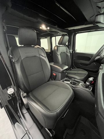 2023 Jeep Wrangler 4-Door Freedom 4x4