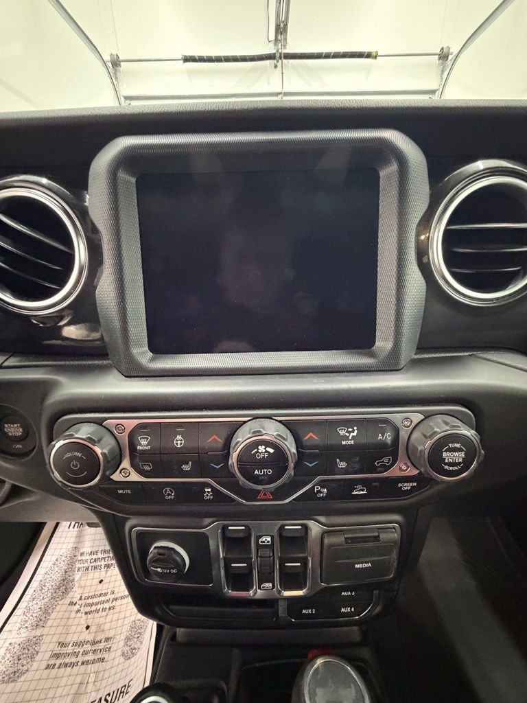 2022 Jeep Wrangler Sahara Altitude 4x4
