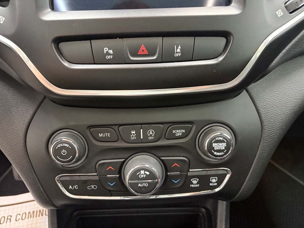 2021 Jeep Cherokee 80th Anniversary FWD