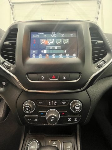 2021 Jeep Cherokee Latitude Lux 4X4