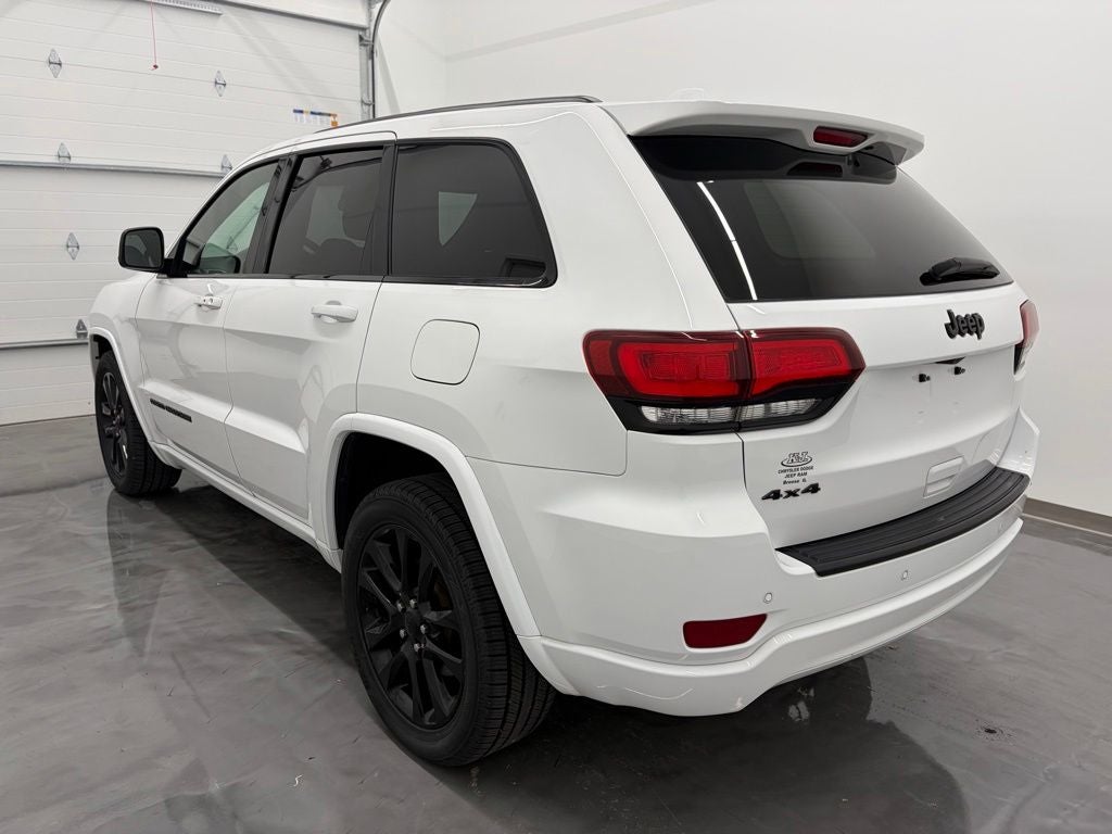 2021 Jeep Grand Cherokee Laredo X 4x4