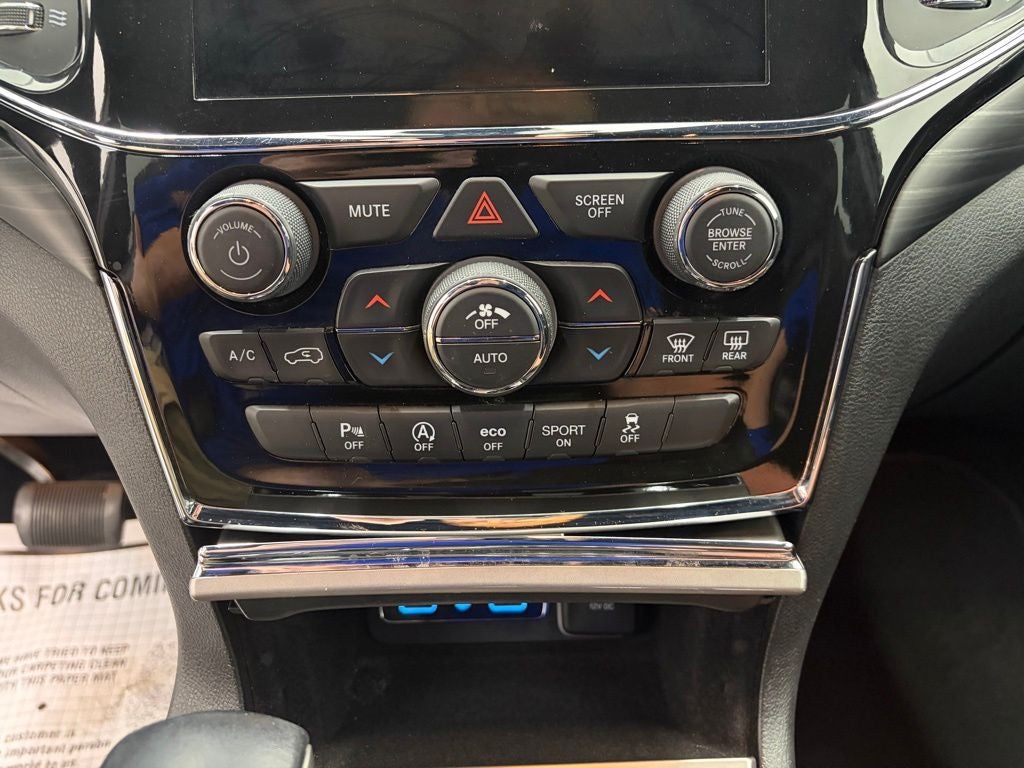 2021 Jeep Grand Cherokee Laredo X 4x4