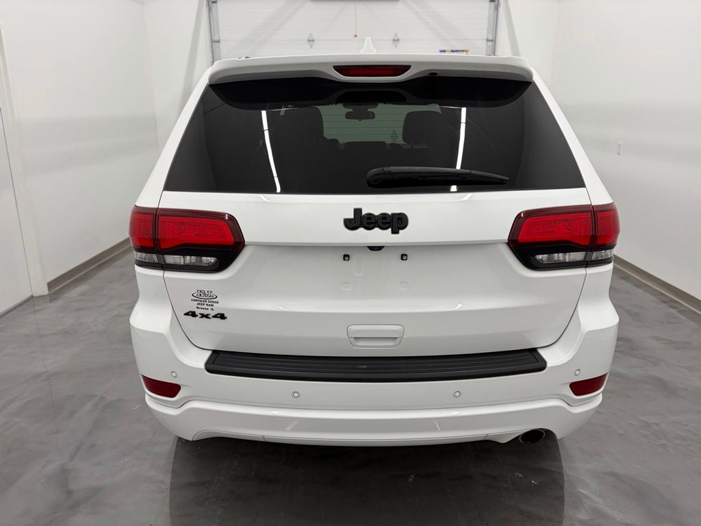 2021 Jeep Grand Cherokee Laredo X 4x4