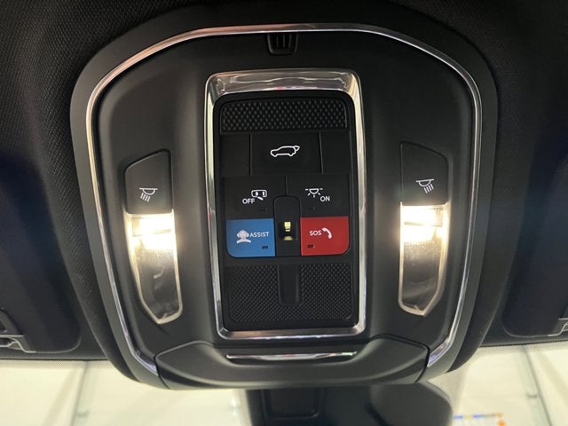 2023 Jeep Grand Cherokee L Altitude 4x4