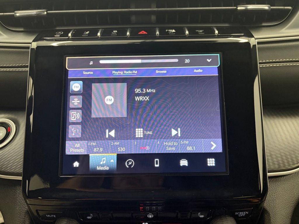 2023 Jeep Grand Cherokee L Altitude 4x4