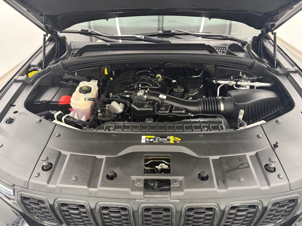 2023 Jeep Grand Cherokee L Altitude 4x4