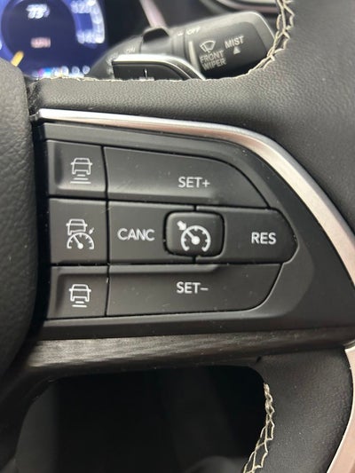 2023 Jeep Grand Cherokee L Altitude 4x4
