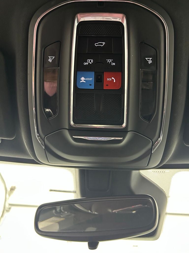 2023 Jeep Grand Cherokee L Altitude 4x4