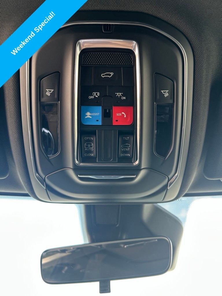 2026 Jeep Grand Cherokee GRAND CHEROKEE L LAREDO ALTITUDE 4X4