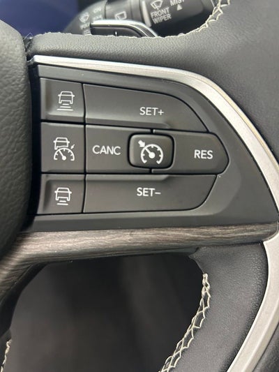 2023 Jeep Grand Cherokee L Limited 4x4