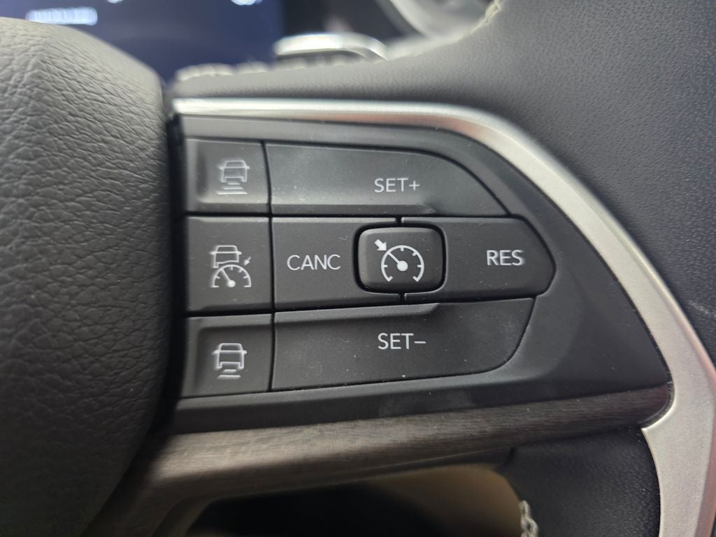 2023 Jeep Grand Cherokee L Limited 4x4