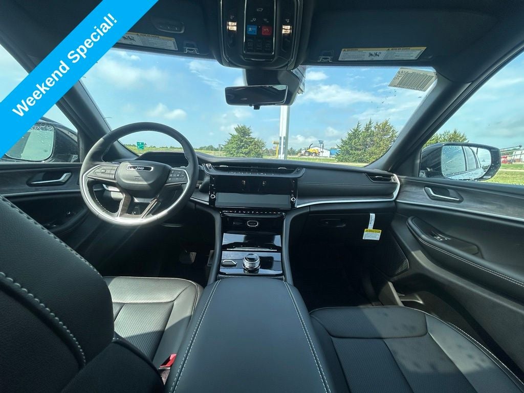 2026 Jeep Grand Cherokee GRAND CHEROKEE L LIMITED 4X4