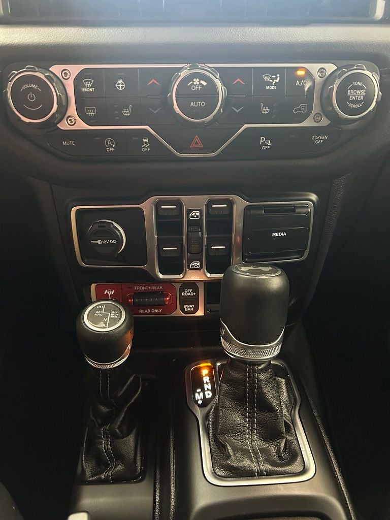 2025 Jeep Wrangler 4-Door Recon 4x4