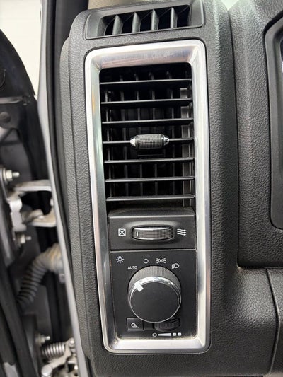 2024 RAM 1500 SLT Quad Cab 4x4 6'4' Box