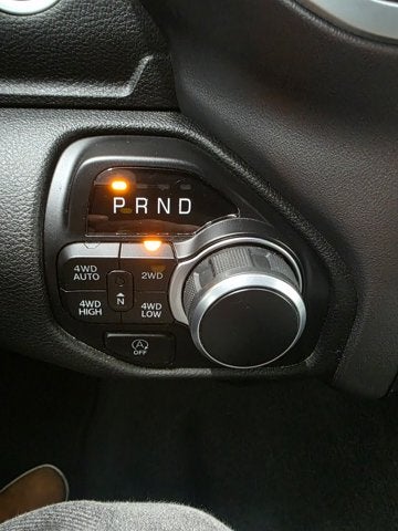 2022 RAM 1500 Big Horn Crew Cab 4x4 5'7' Box