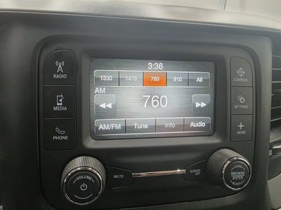 2022 RAM 1500 Big Horn Crew Cab 4x4 5'7' Box