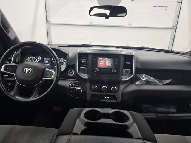 2022 RAM 1500 Big Horn Crew Cab 4x4 5'7' Box