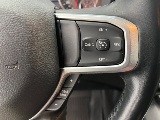 2022 RAM 1500 Big Horn Crew Cab 4x4 5'7' Box