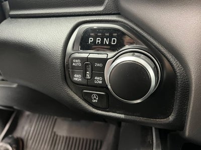 2022 RAM 1500 Big Horn Crew Cab 4x4 5'7' Box