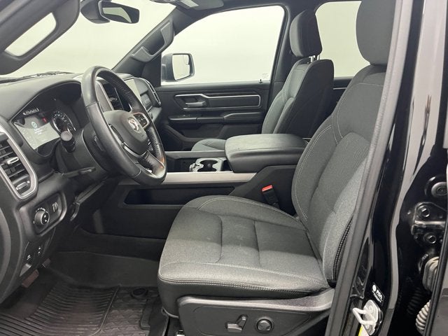 2022 RAM 1500 Big Horn Crew Cab 4x4 5'7' Box