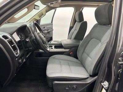 2020 RAM 1500 Big Horn Crew Cab 4x4 5'7' Box