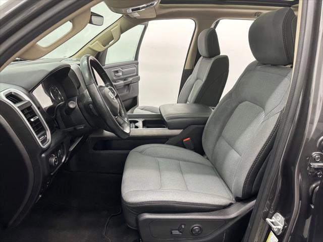 2020 RAM 1500 Big Horn Crew Cab 4x4 5'7' Box