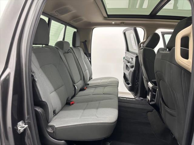 2020 RAM 1500 Big Horn Crew Cab 4x4 5'7' Box