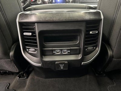 2020 RAM 1500 Big Horn Crew Cab 4x4 5'7' Box