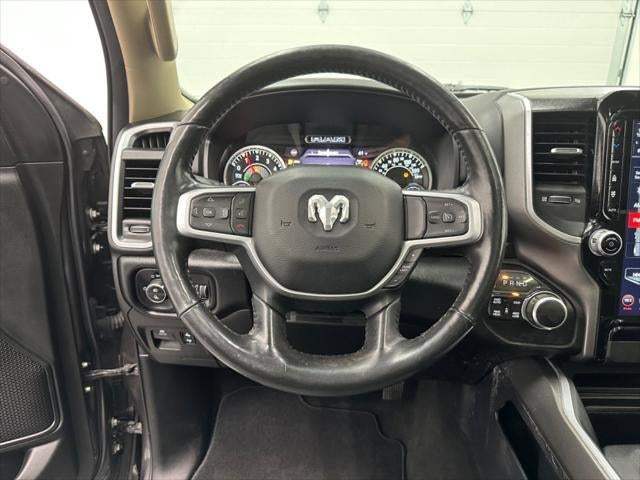 2020 RAM 1500 Big Horn Crew Cab 4x4 5'7' Box