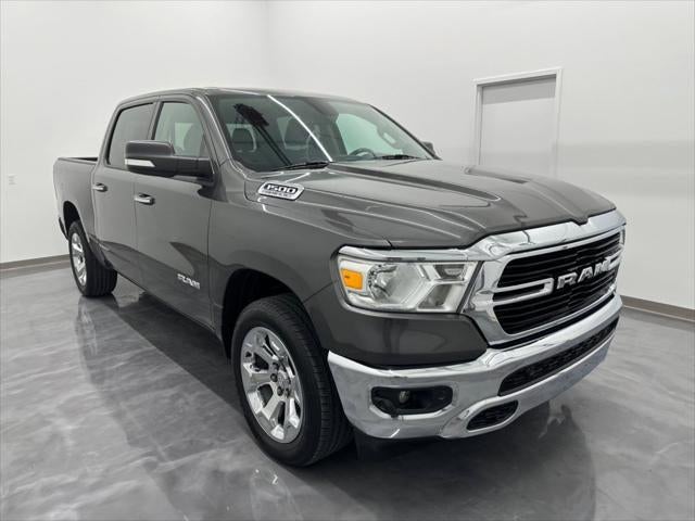 2020 RAM 1500 Big Horn Crew Cab 4x4 5'7' Box