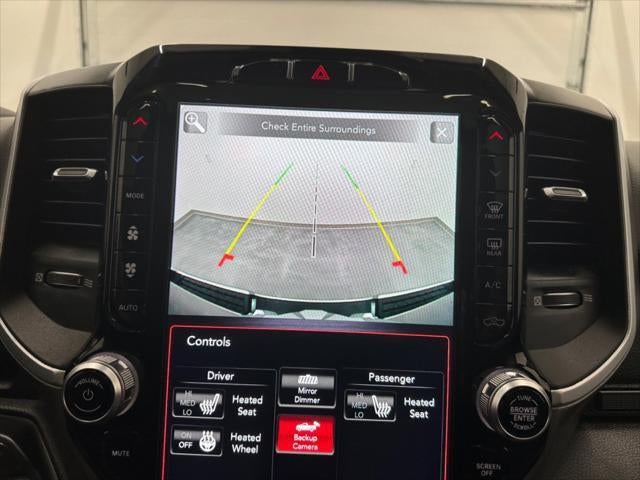 2020 RAM 1500 Big Horn Crew Cab 4x4 5'7' Box