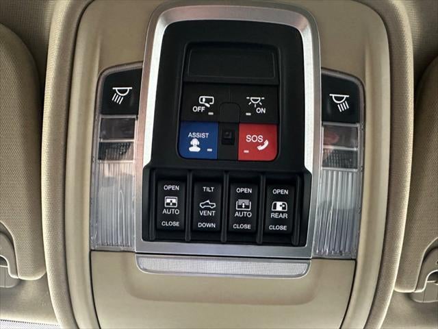 2020 RAM 1500 Big Horn Crew Cab 4x4 5'7' Box