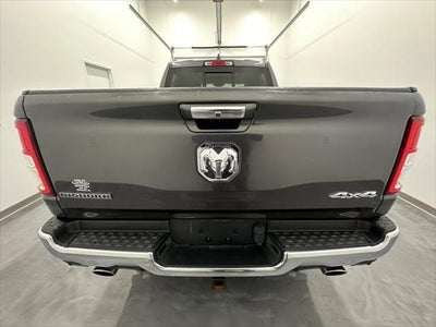 2020 RAM 1500 Big Horn Crew Cab 4x4 5'7' Box