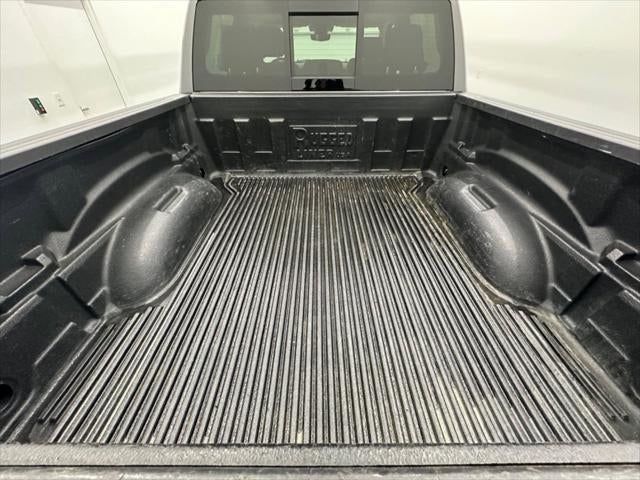 2020 RAM 1500 Big Horn Crew Cab 4x4 5'7' Box
