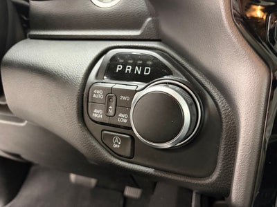 2023 RAM 1500 Big Horn Crew Cab 4x4 5'7' Box