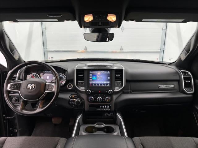 2020 RAM 1500 Big Horn Crew Cab 4x4 5'7' Box