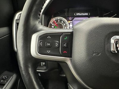 2020 RAM 1500 Big Horn Crew Cab 4x4 5'7' Box