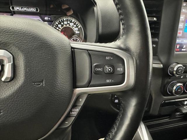 2020 RAM 1500 Big Horn Crew Cab 4x4 5'7' Box