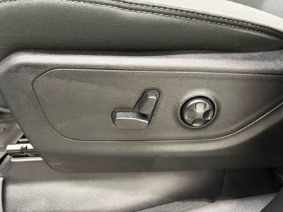 2021 RAM 1500 Big Horn Crew Cab 4x4 5'7' Box