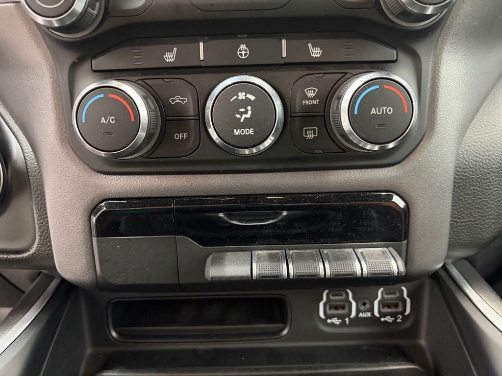 2021 RAM 1500 Big Horn Crew Cab 4x4 5'7' Box