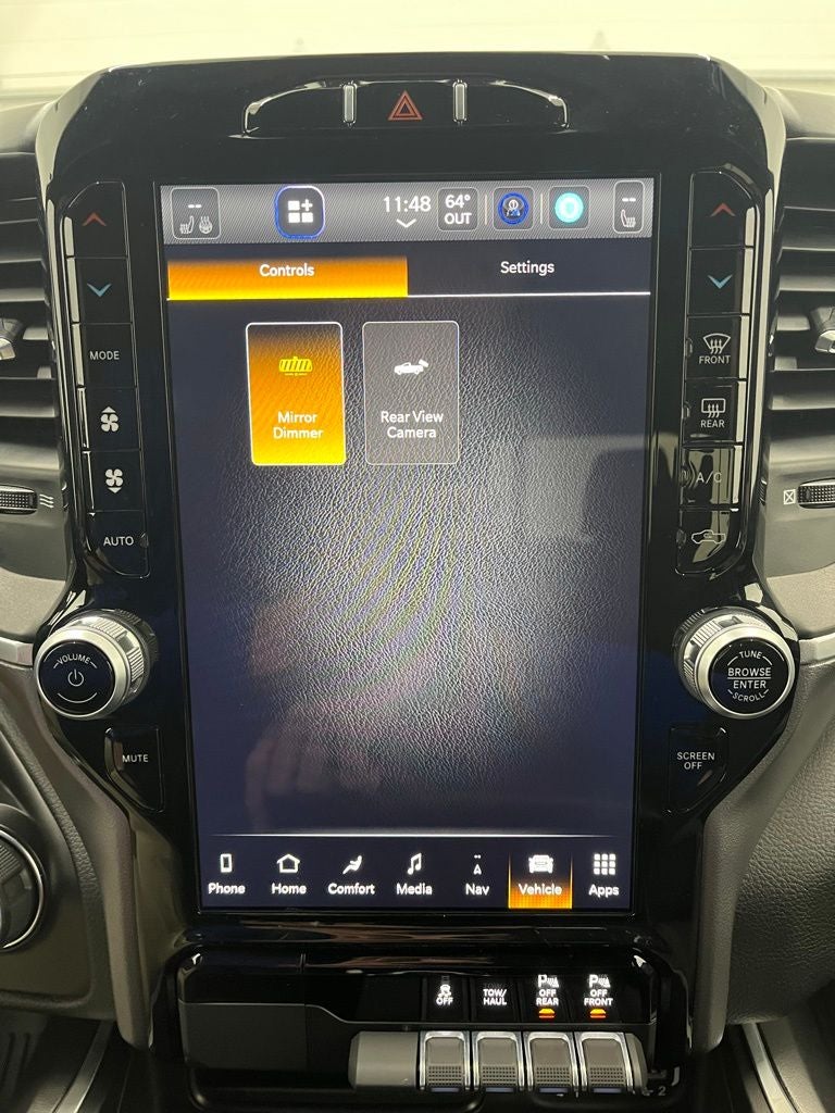 2023 RAM 1500 Big Horn Crew Cab 4x4 5'7' Box