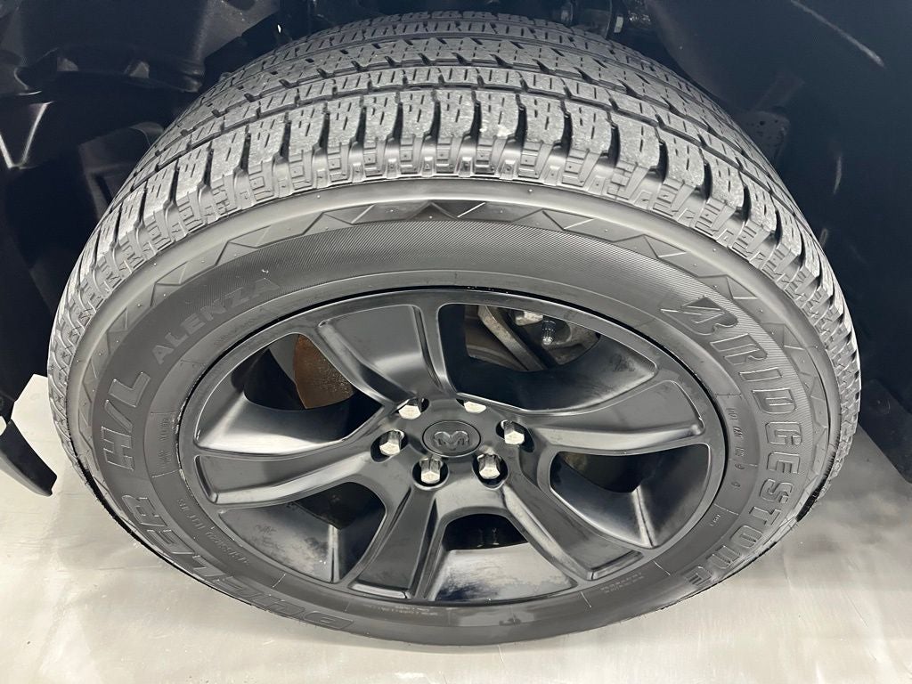 2023 RAM 1500 Big Horn Crew Cab 4x4 5'7' Box