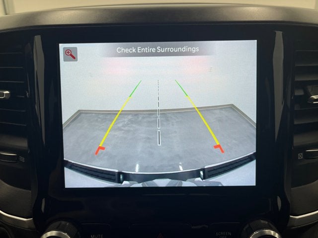 2022 RAM 1500 Big Horn Crew Cab 4x4 5'7' Box