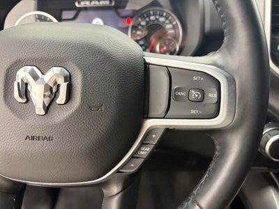 2023 RAM 1500 Big Horn Crew Cab 4x4 5'7' Box