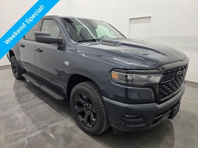 2026 RAM 1500 RAM 1500 EXPRESS CREW CAB 4X4 5'7' BOX