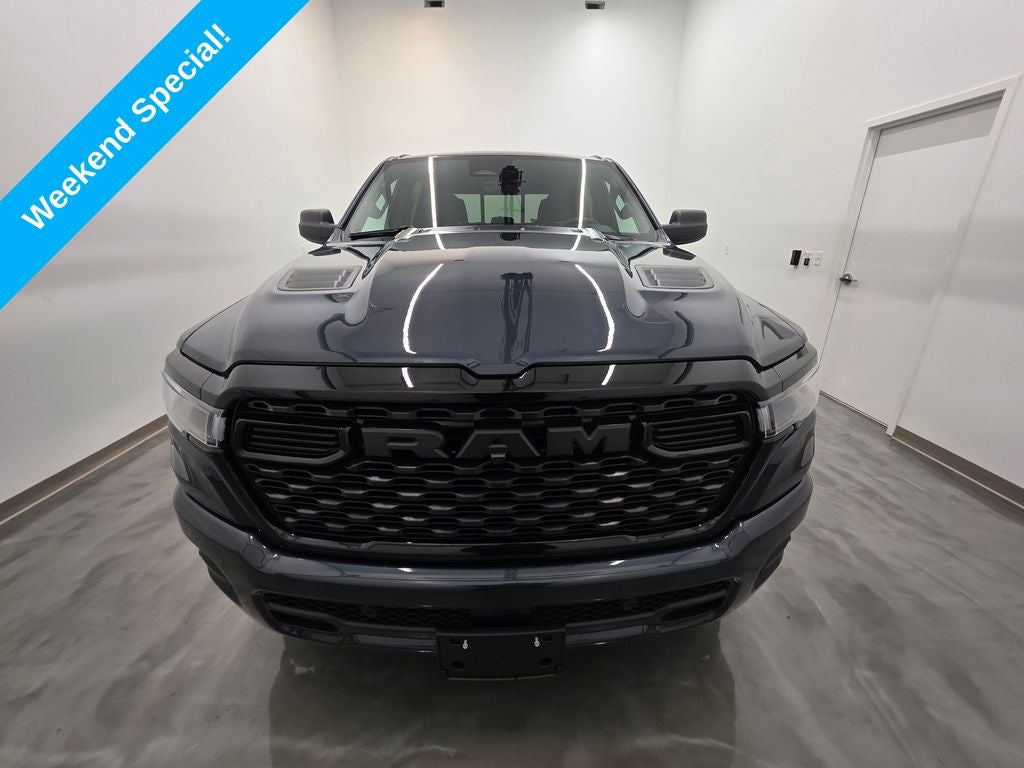 2026 RAM 1500 RAM 1500 EXPRESS CREW CAB 4X4 5'7' BOX