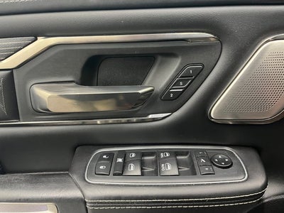 2020 RAM 1500 Limited Crew Cab 4x4 5'7' Box